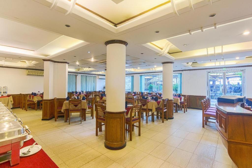 Hotel Sea Crown Cox's Bazar Eksteriør billede
